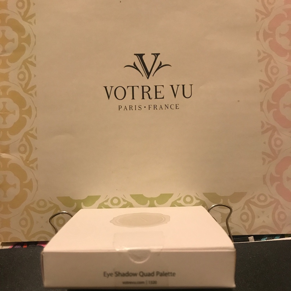 Votre Vu Palette Play Mineral EyeShadow copper